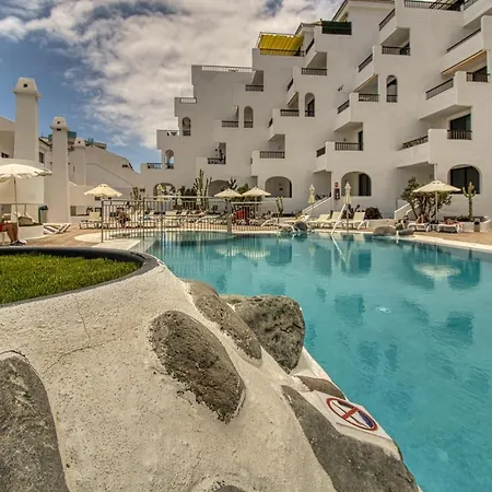 شقة Lovely 2-bed & Jacuzzi Terrace & Pool Playa Feñabe