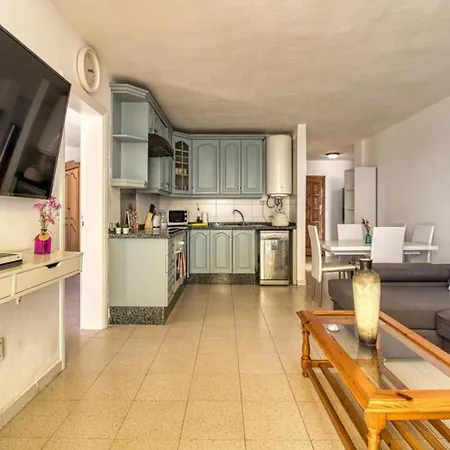 Lovely 2-bed & Jacuzzi Terrace & Pool Playa Feñabe