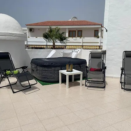 Penthous 2 Bed - Jacuzzi - Terrace - Pool Apartamento *