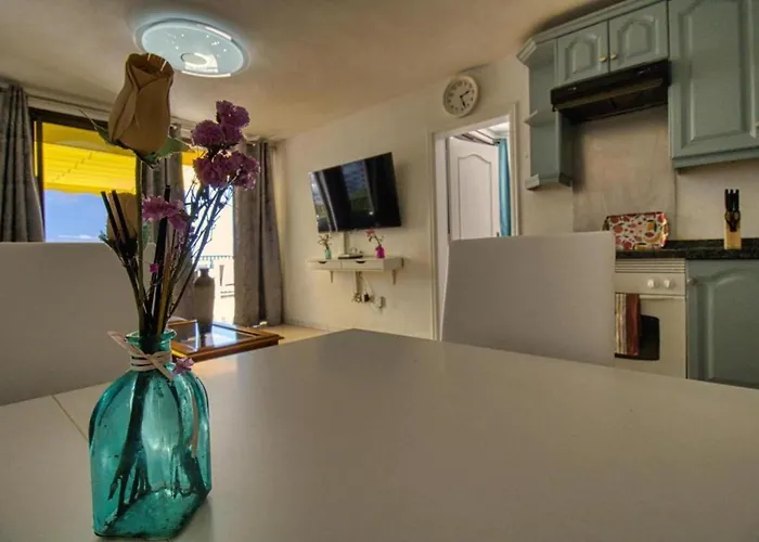Appartamento - Sleeps 4 - Jacuzzi - Terrace - Pool